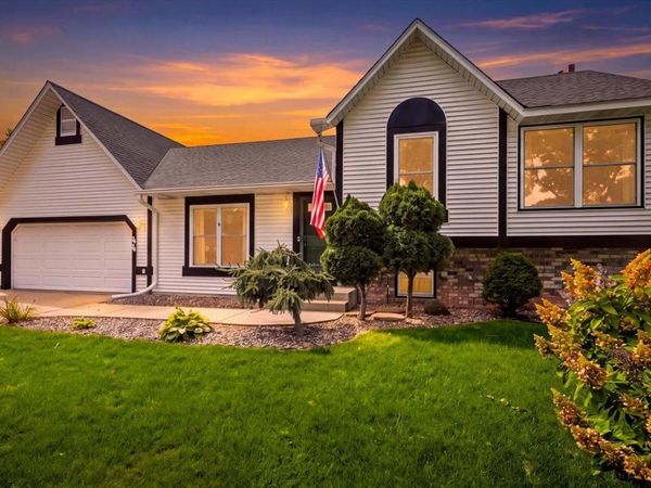 7474 Jeffery Lane S, Cottage Grove, MN 55016