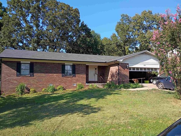 105 Chase Place , Hot Springs, AR 71901