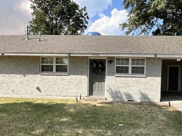 2506 N Woodlawn Street, West Memphis, AR 72301