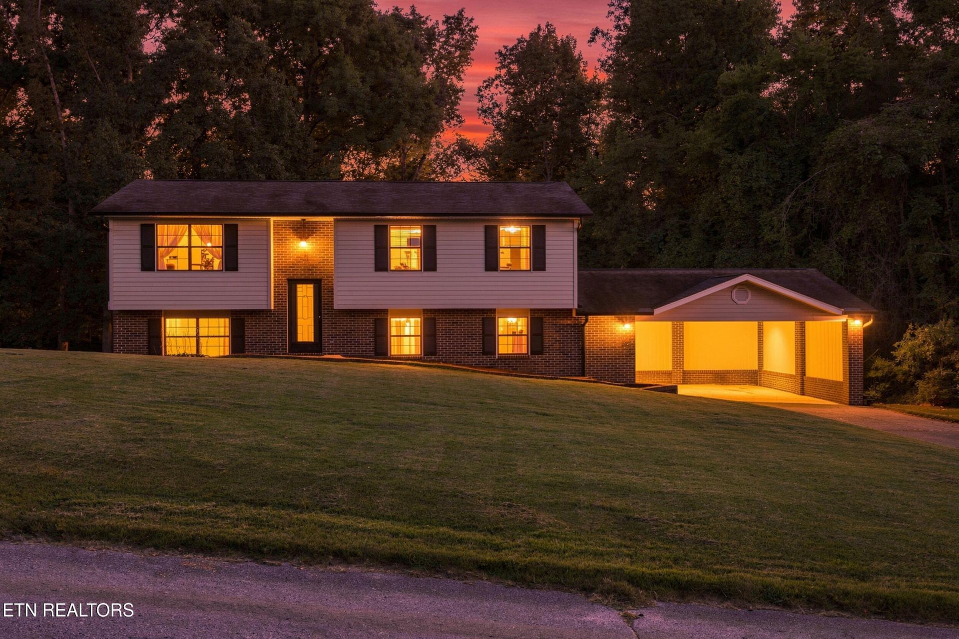 535 Bobwhite Drive, Loudon, TN 37774 Main Photo
