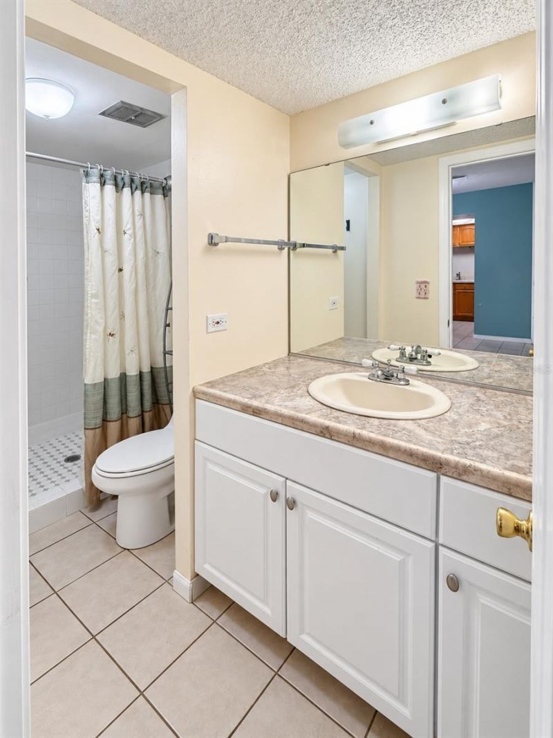 2901 26th Street W, Unit 316, Bradenton, FL 34205 Photo