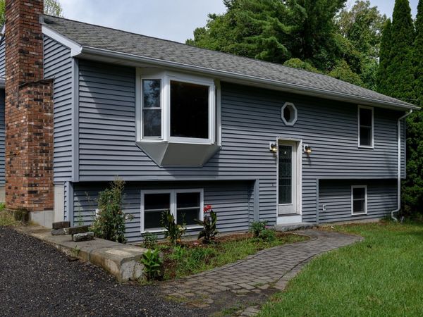 442 Rawson Street, Leicester, MA 01524