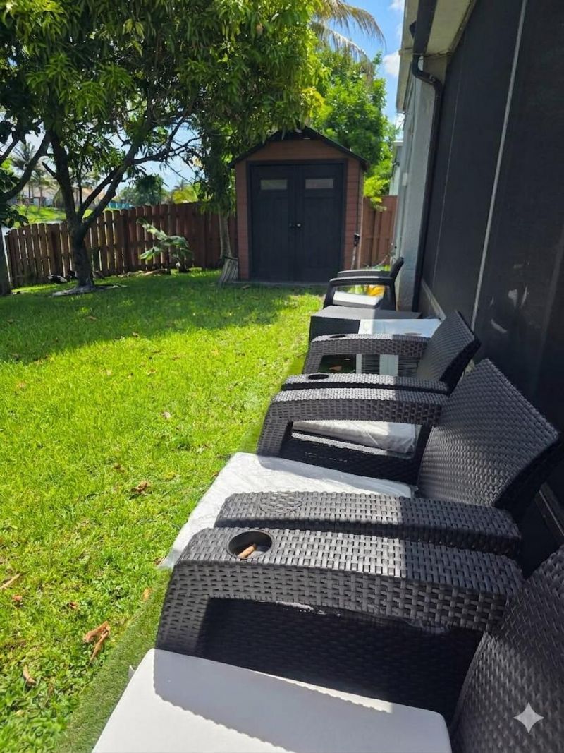9753 NW 45th Street, Sunrise, FL 33351 Photo