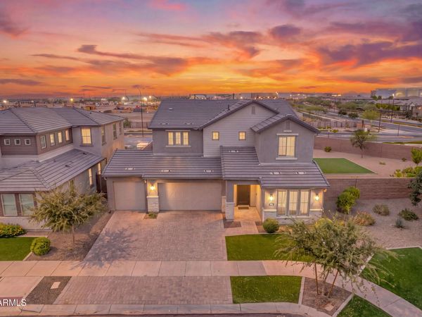 9722 E RAINBOW Avenue, Mesa, AZ 85212