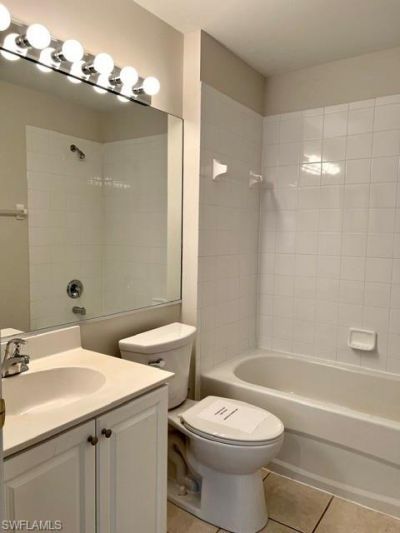10116 Colonial Country Club Blvd , Unit 305, Fort Myers, FL 33913 Photo