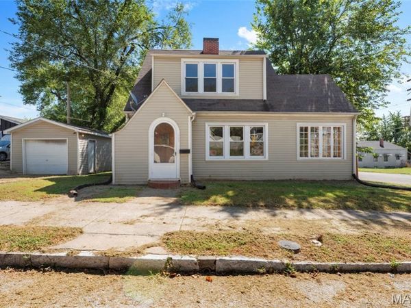 603 Liberty Street , Alton, IL 62002