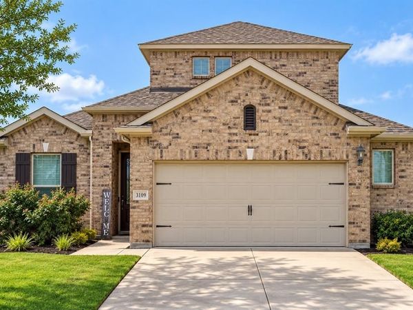 3109 Stallion Trail Way , Aubrey, TX 76227