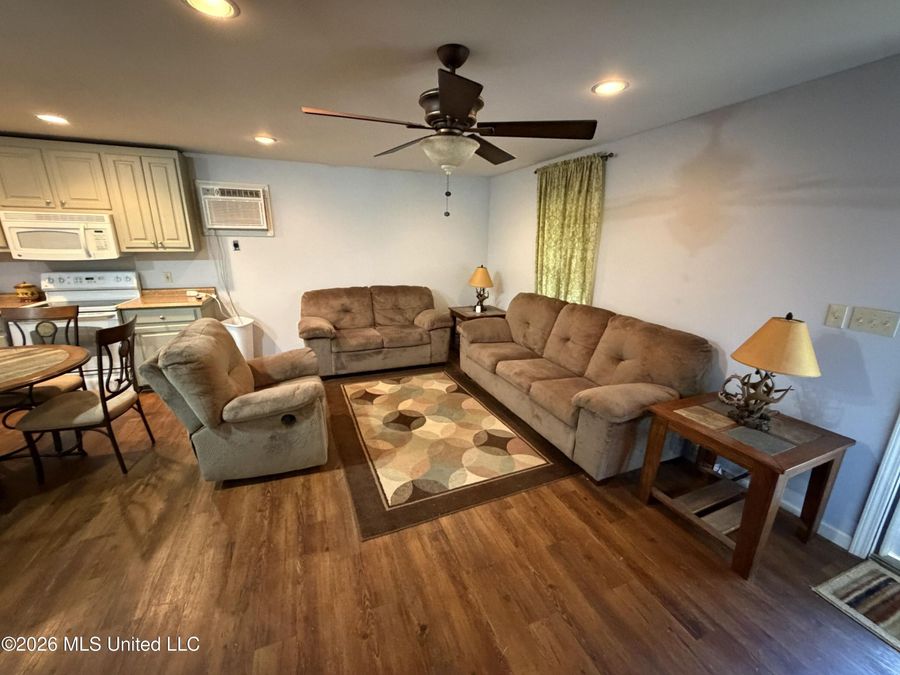 Property Image 62