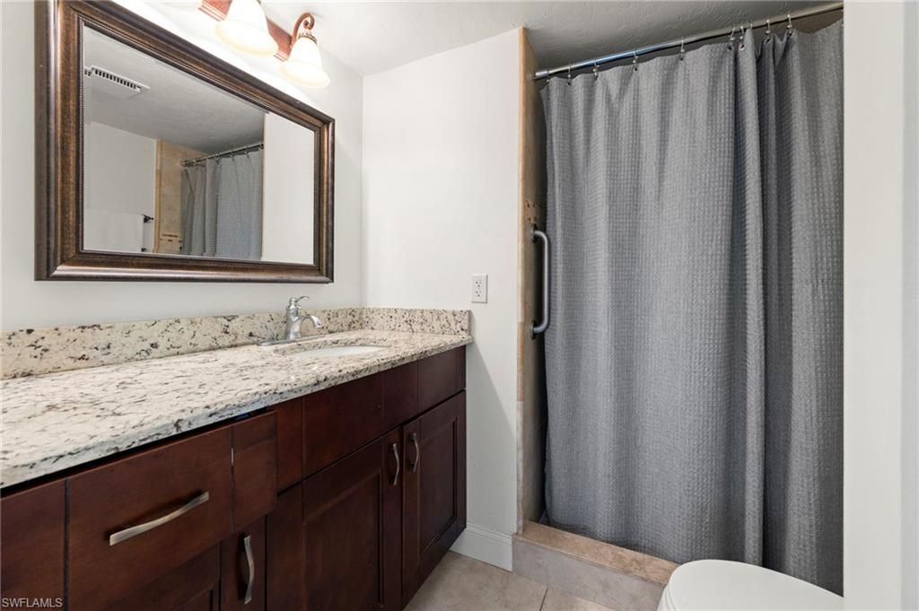 499 Forest Lakes Blvd, Unit 201, Naples, FL 34105 Photo