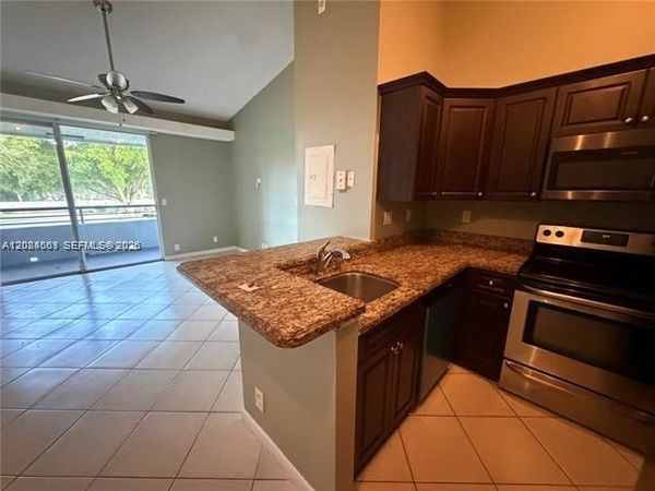 951 Lyons Rd , Unit 6206, Coconut Creek, FL 33063