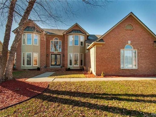 46793 Springwood Drive , Macomb Township, Mi 48044