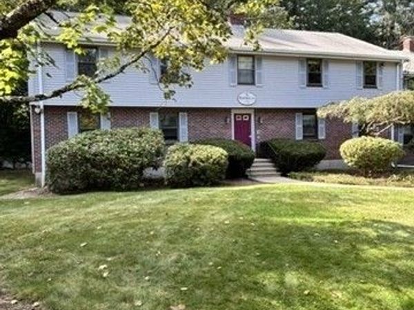 6 Meadowbrook Ln, Unit 4, Easton, MA 02375