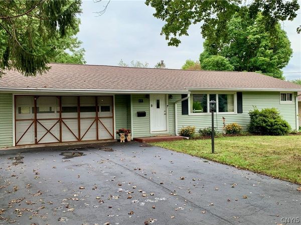 108 Ronnell Drive , Syracuse, NY 13219