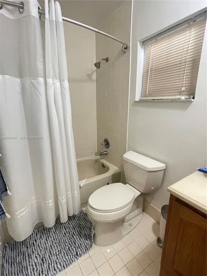 15856 SW 71st St , Miami, FL 33193 Photo
