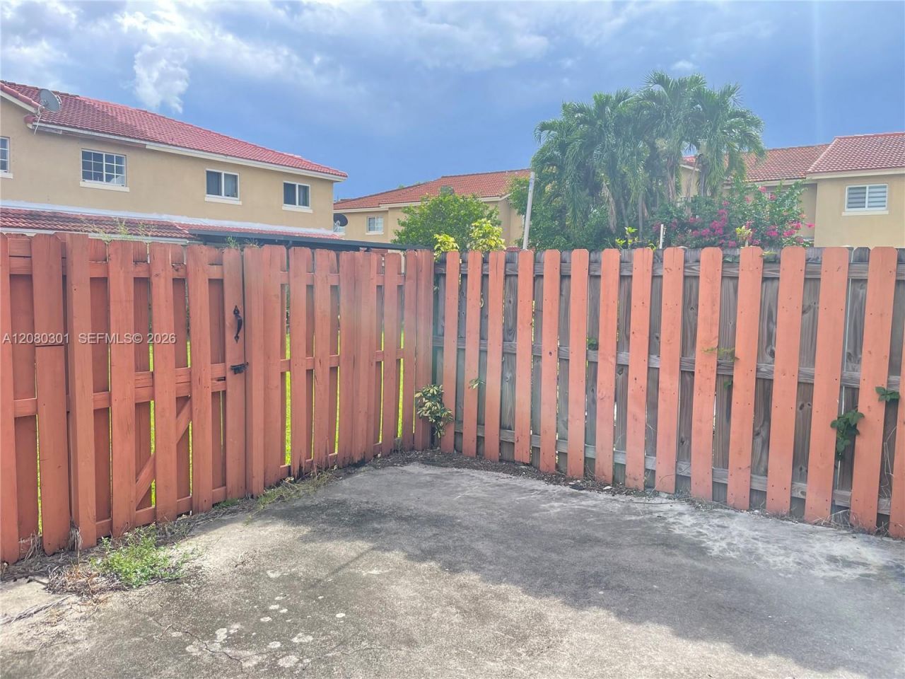 15856 SW 71st St , Miami, FL 33193 Photo