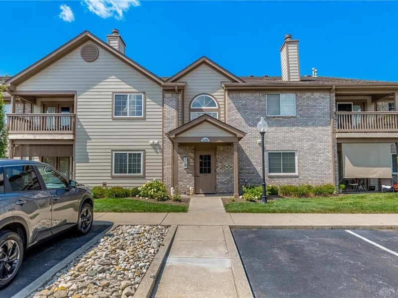 1680 Piper Lane, Dayton, OH 45440 Photo 2