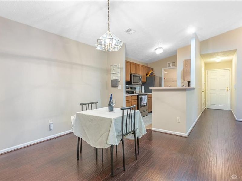 1680 Piper Lane, Dayton, OH 45440 Photo 8