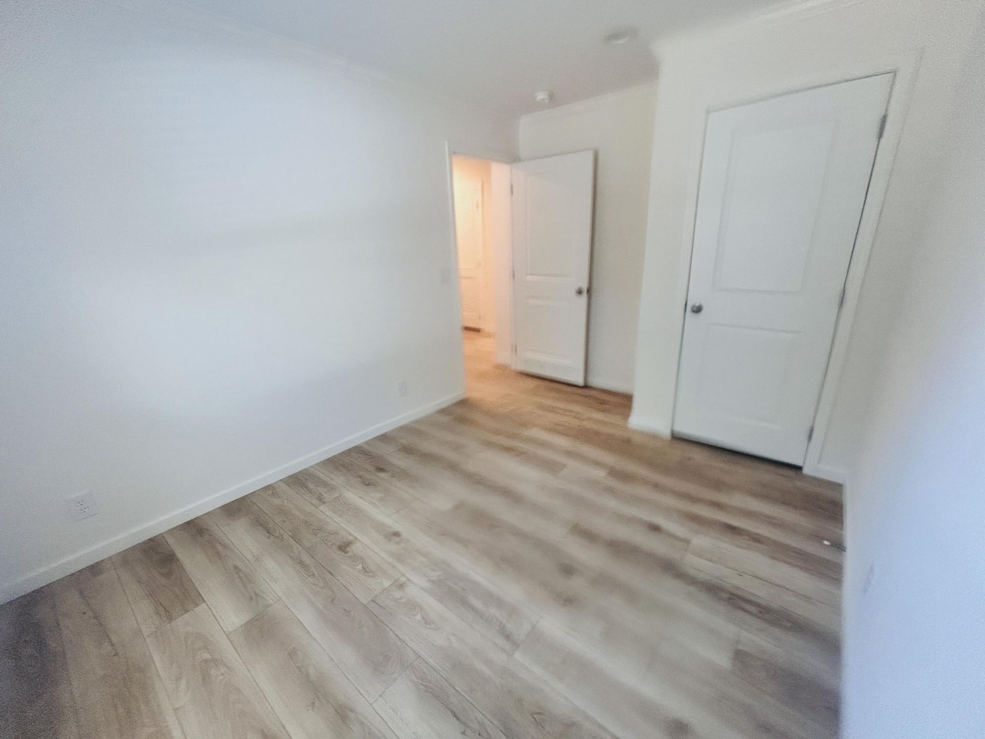 145 Upton Road Photo 30
