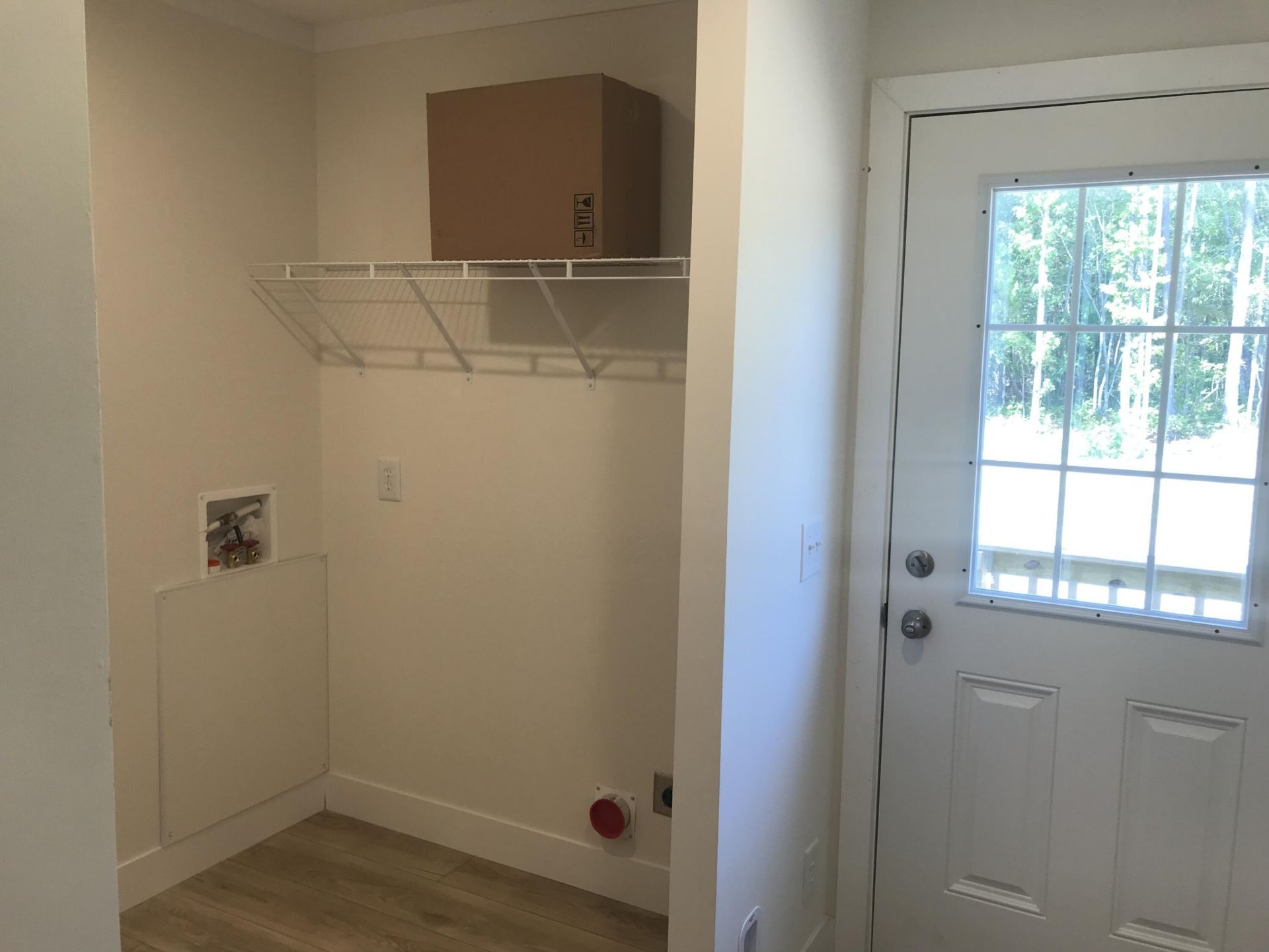 145 Upton Road Photo 33