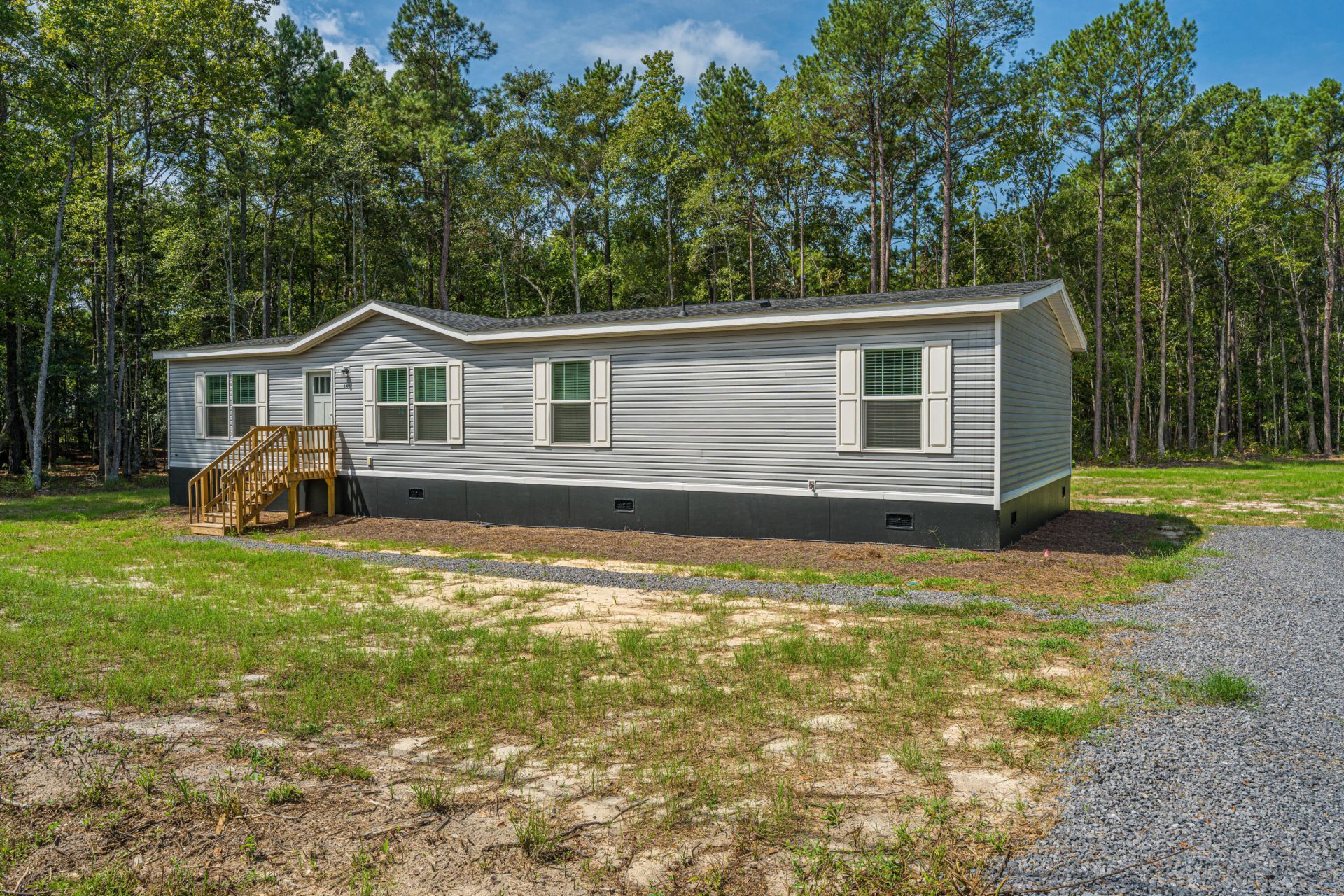 145 Upton Road Photo 5