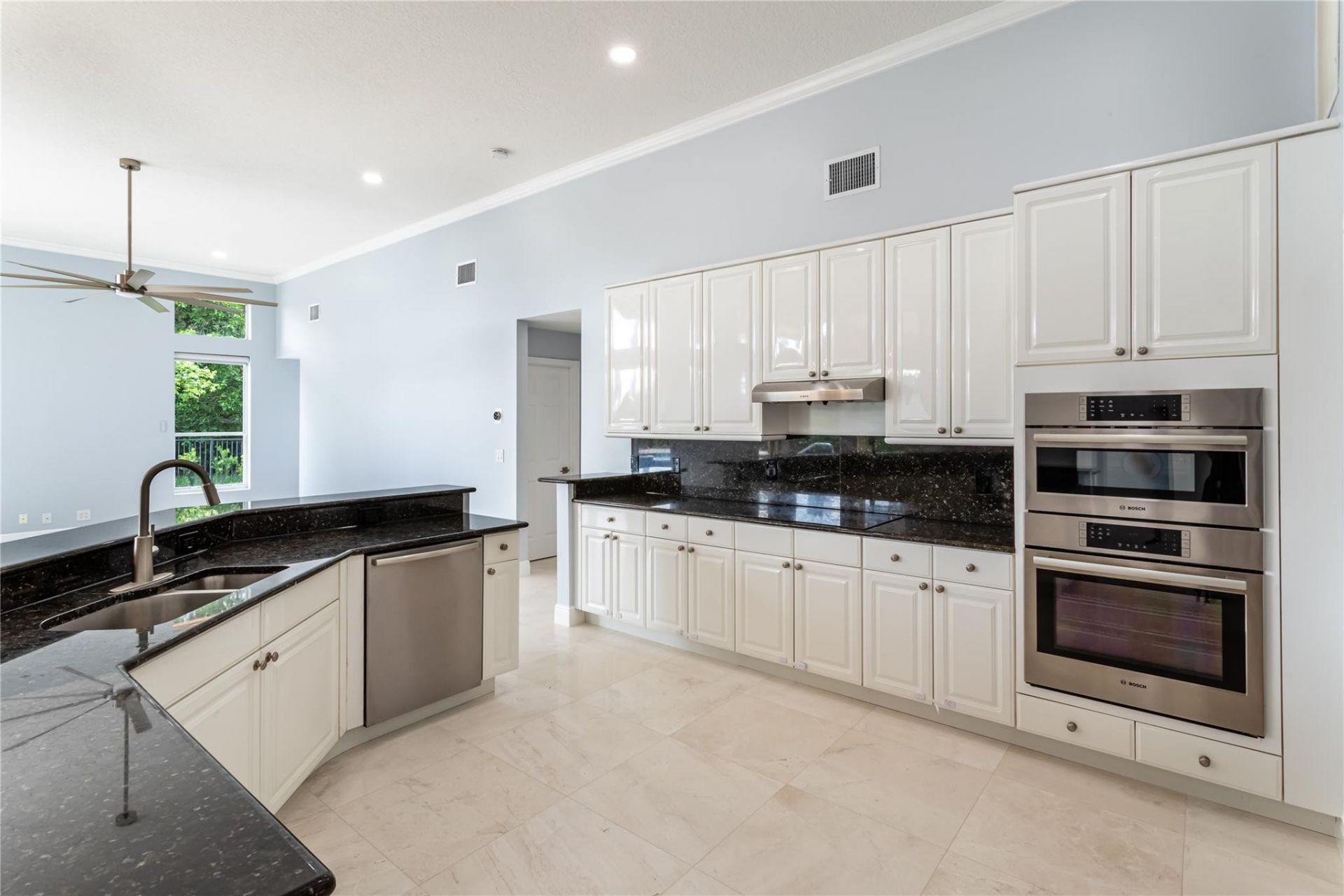 15683 Cypress Park Drive, Wellington, FL 33414 Photo
