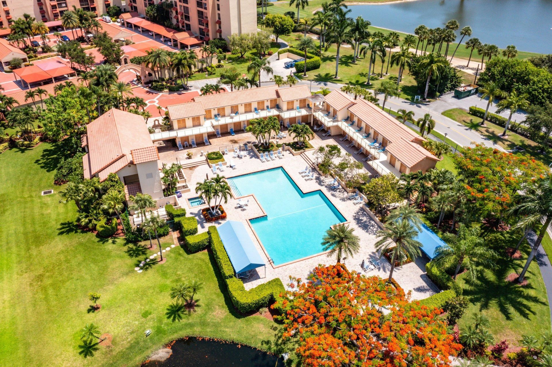 7202 Promenade Drive, Unit 401, Boca Raton, FL 33433 Photo