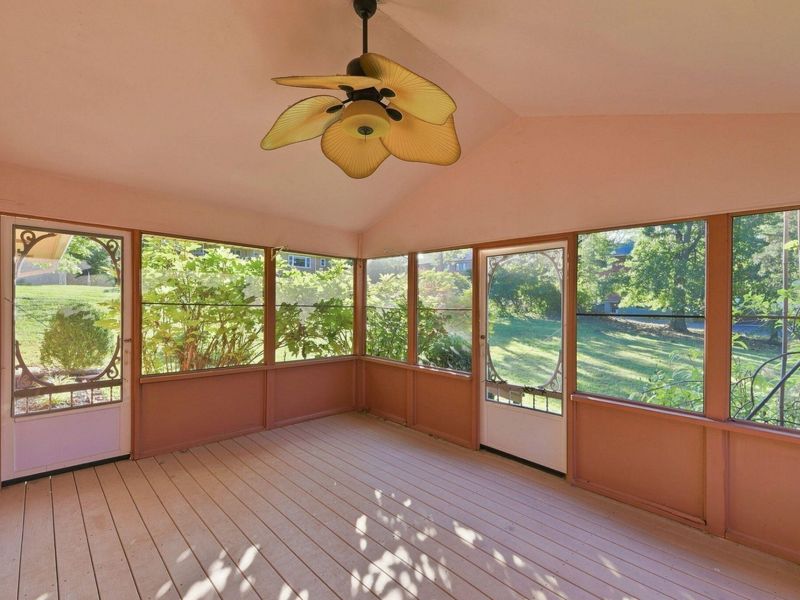 1953 Lawrence Drive, Fort Mitchell, KY 41011 Photo 14