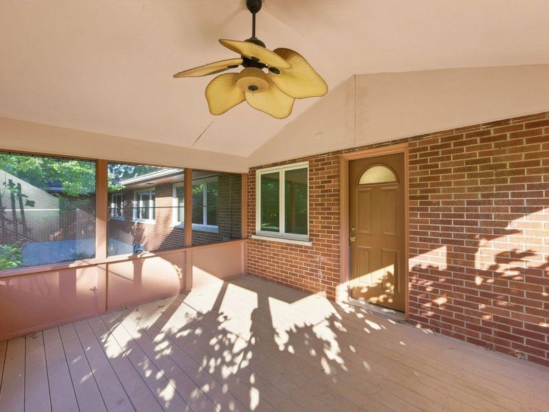 1953 Lawrence Drive, Fort Mitchell, KY 41011 Photo 16