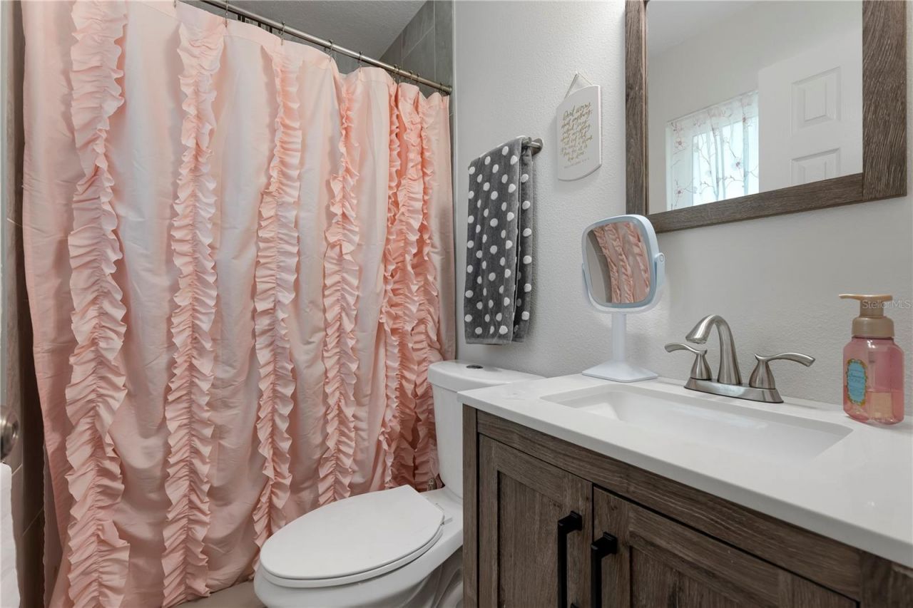 2828 Gulf Gate Drive, Sarasota, FL 34231 Photo