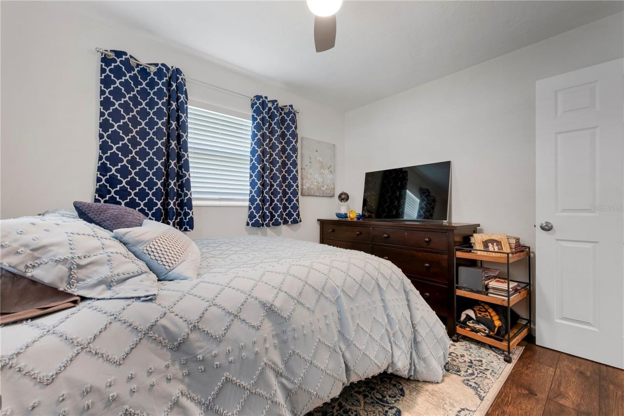 2828 Gulf Gate Drive, Sarasota, FL 34231 Photo
