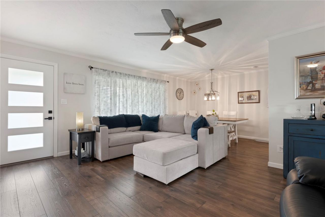2828 Gulf Gate Drive, Sarasota, FL 34231 Photo