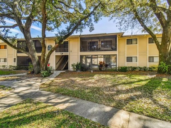 6015 LAKETREE LN , Unit E, TEMPLE TERRACE, FL 33617