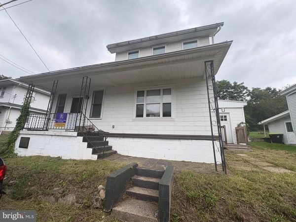 331 MAIN STREET, LAVELLE, PA 17943