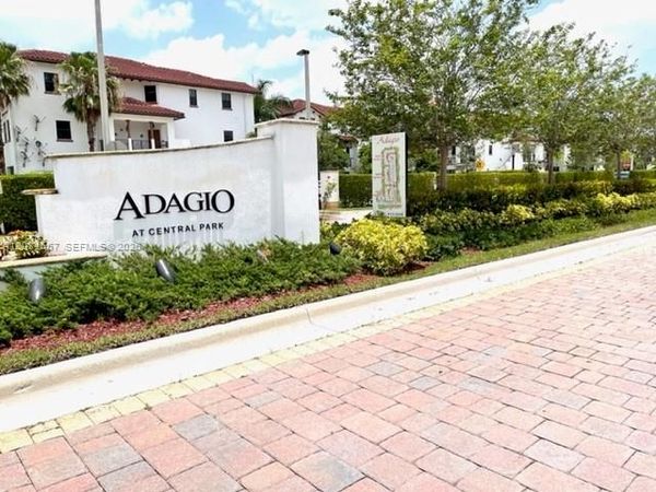 10600 NW 88th St, Unit 204, Doral, FL 33178