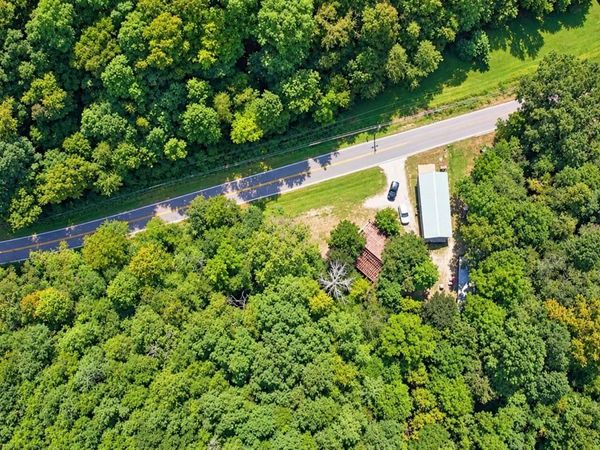 1015 Bewleys Chapel Road, Midway, TN 37809
