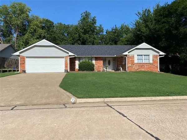 42 Northridge Road, Shawnee, OK 74804