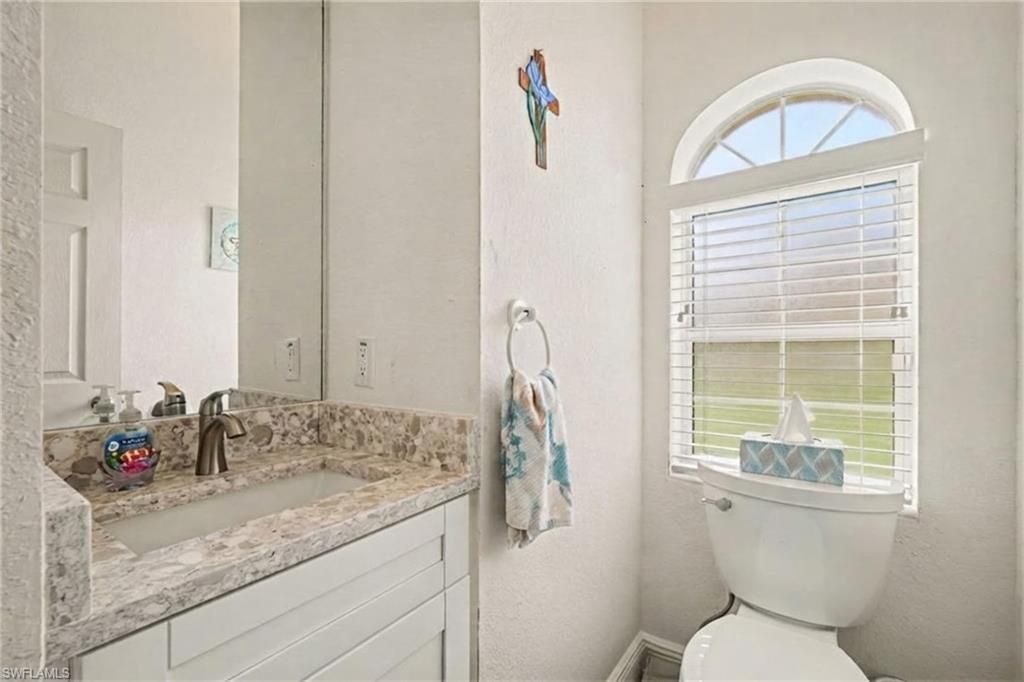 405 Poinsettia Ave , Lehigh Acres, FL 33972 Photo