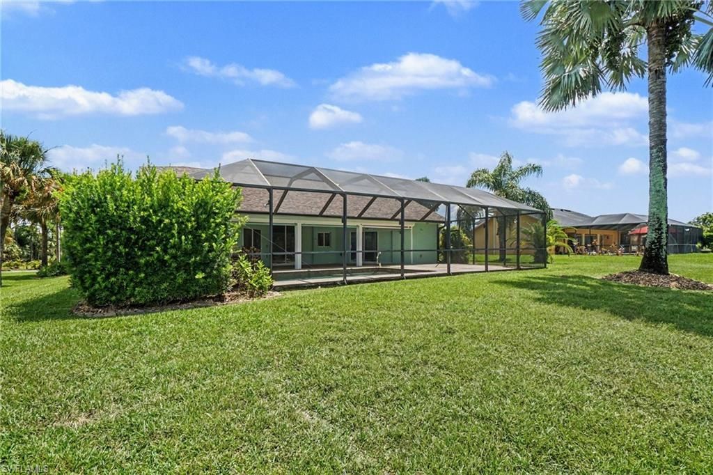 405 Poinsettia Ave , Lehigh Acres, FL 33972 Photo