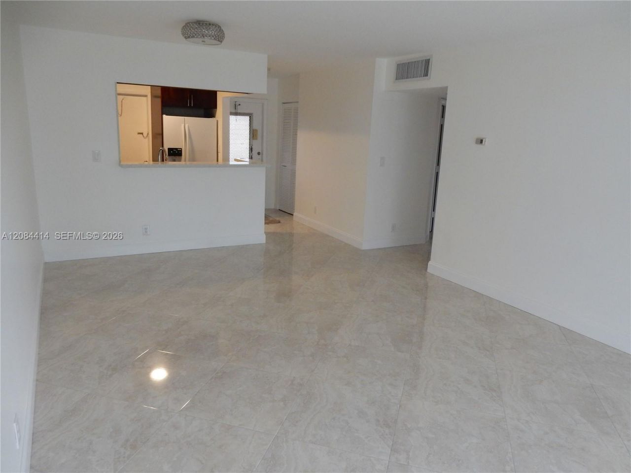 5051 W Oakland Park Blvd , Unit 302, Lauderdale Lakes, FL 33313 Photo