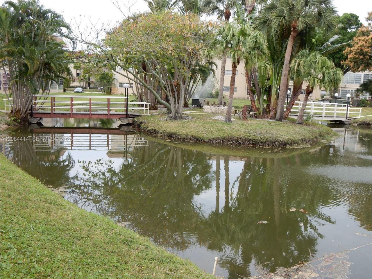 5051 W Oakland Park Blvd , Unit 302, Lauderdale Lakes, FL 33313 Photo