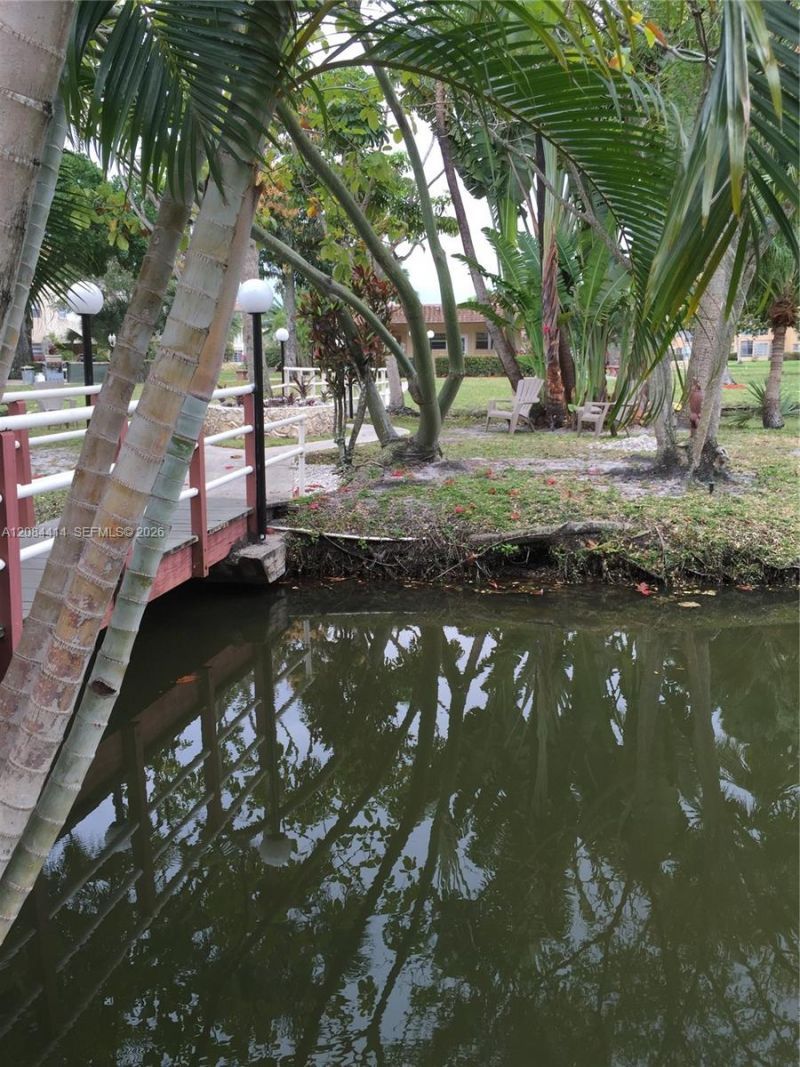 5051 W Oakland Park Blvd , Unit 302, Lauderdale Lakes, FL 33313 Photo
