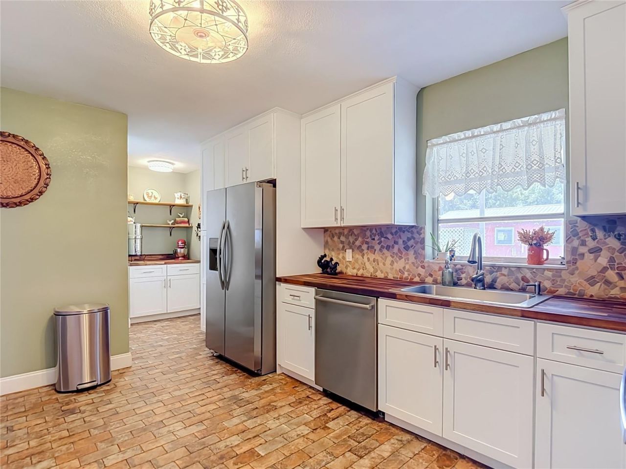 1644 W Socrum Loop Road, Lakeland, FL 33810 Photo