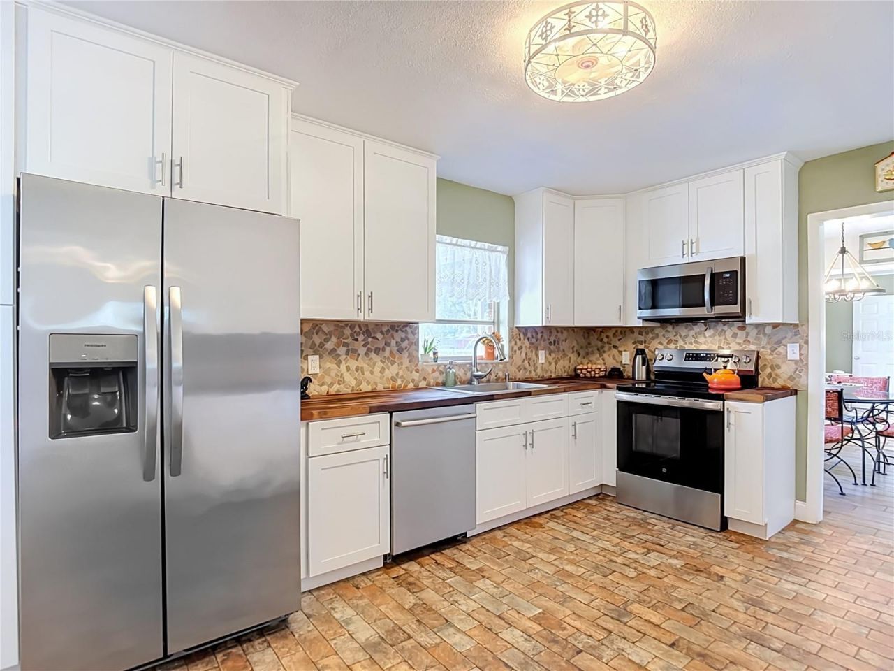 1644 W Socrum Loop Road, Lakeland, FL 33810 Photo