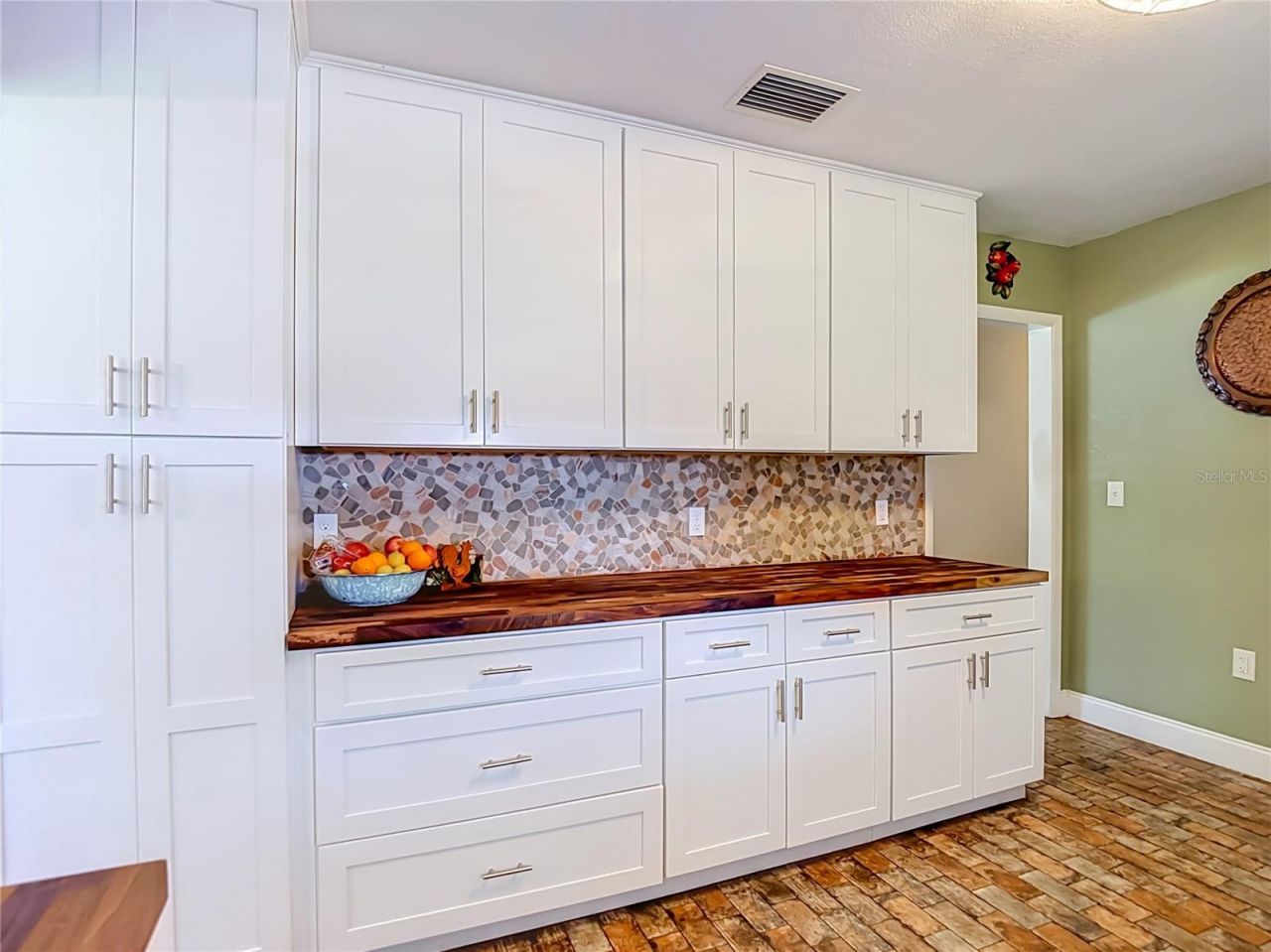 1644 W Socrum Loop Road, Lakeland, FL 33810 Photo