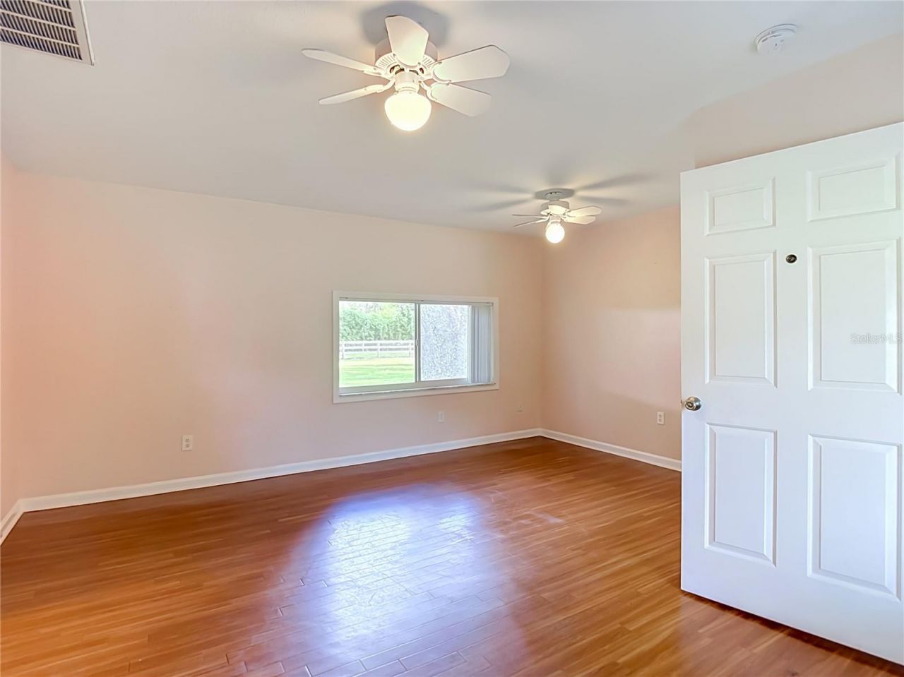 1644 W Socrum Loop Road, Lakeland, FL 33810 Photo