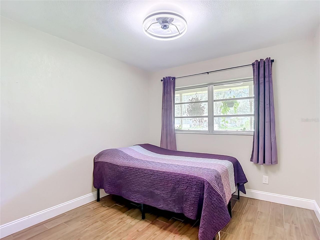 1644 W Socrum Loop Road, Lakeland, FL 33810 Photo