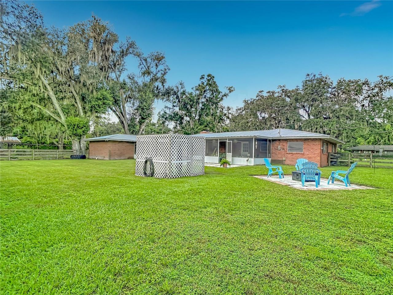 1644 W Socrum Loop Road, Lakeland, FL 33810 Photo