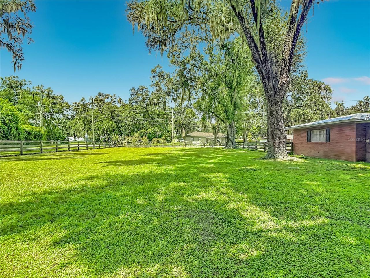1644 W Socrum Loop Road, Lakeland, FL 33810 Photo