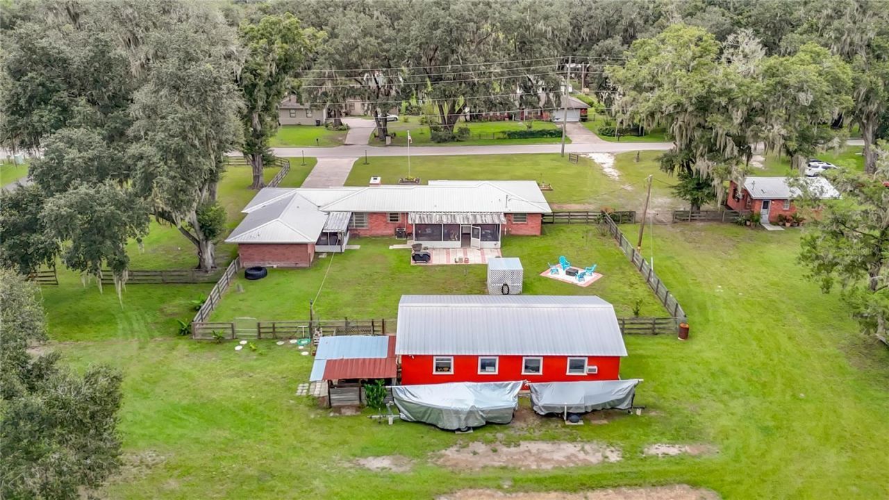 1644 W Socrum Loop Road, Lakeland, FL 33810 Photo