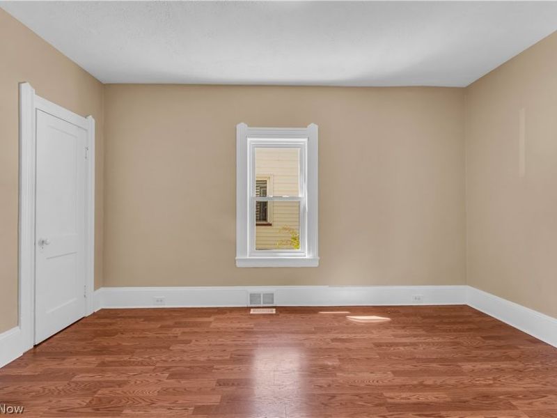 12520 Carrington Avenue, Cleveland, OH 44135 Photo 16